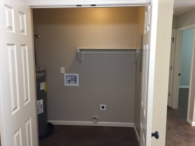 Thirty Five Fifteen Apartments - Thirty Five Fifteen Apartments