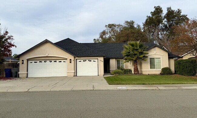 Photo - Beautiful updated 4/2 with 3 car garage close to Costco and south Redding Amenities! Dog friendl...