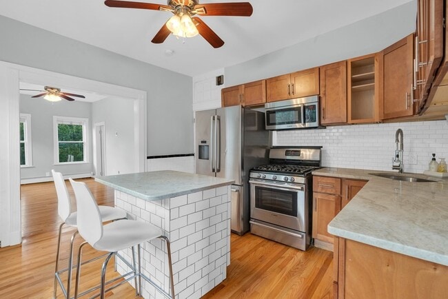Photo - 2 Kemp St Unit 2