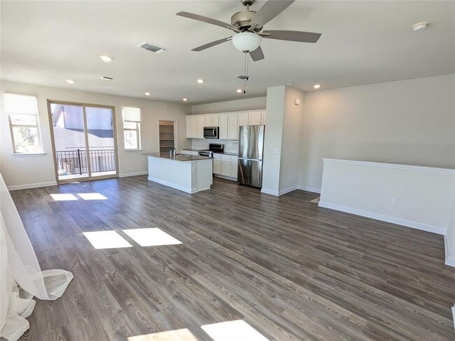 Building Photo - 8304 Mandela Bend