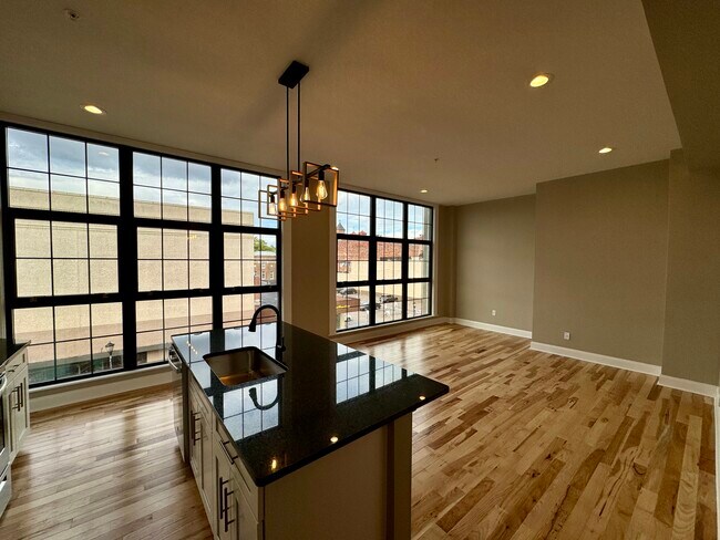 Photo - 116 S Main St Unit 211