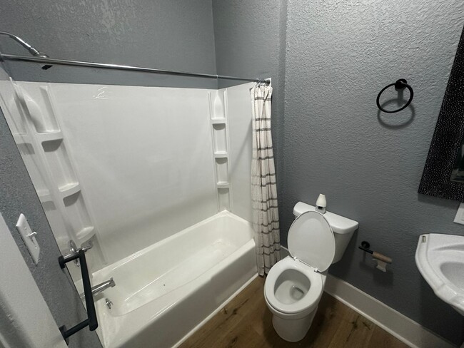 Photo - 2215 Lafayette St