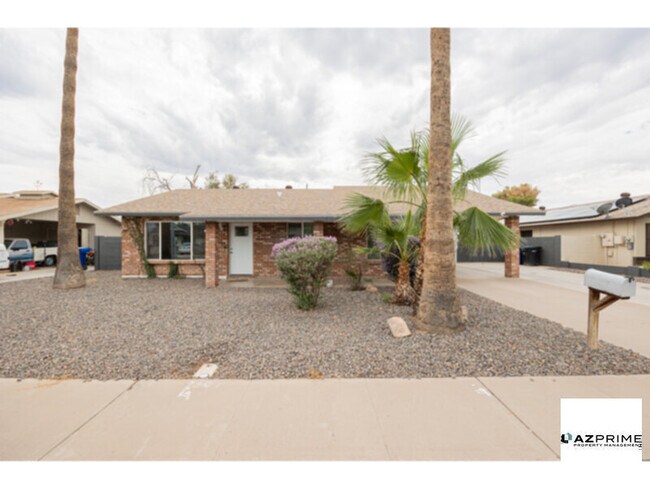 Photo - Furnished 3/2 Chandler House - Style, Spac...