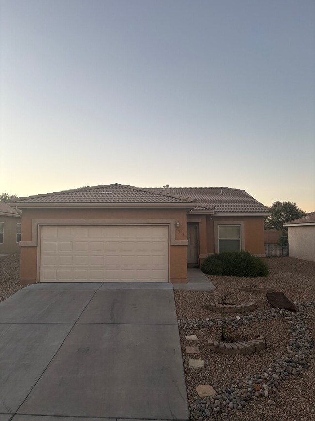 Photo - 3331 Prairie Ridge St SW