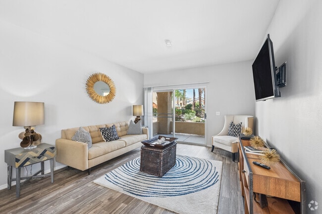 Costa - 1,026SF - Living Room - The Logan at Charleston