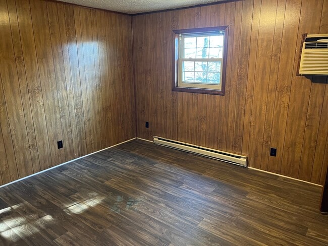 Photo - 3950 Bradford Ct Unidad A