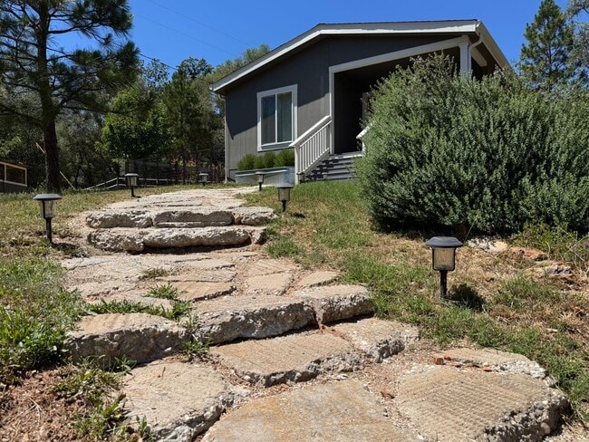 Photo - Farm cottage available!