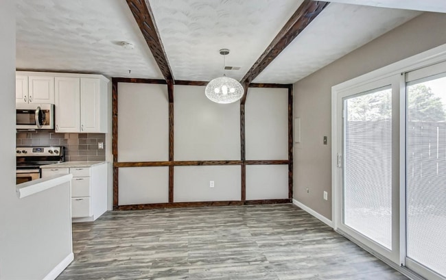 Photo - 134 Swiss Gap