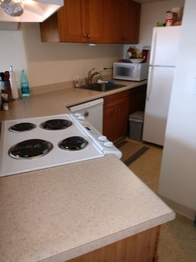 Building Photo - Maalaea Mermaid Unit 311