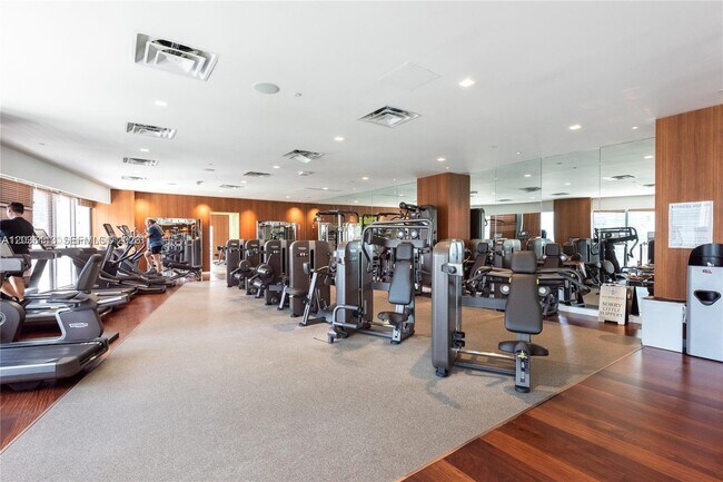 Photo - 1300 S Miami Ave Unidad 1103