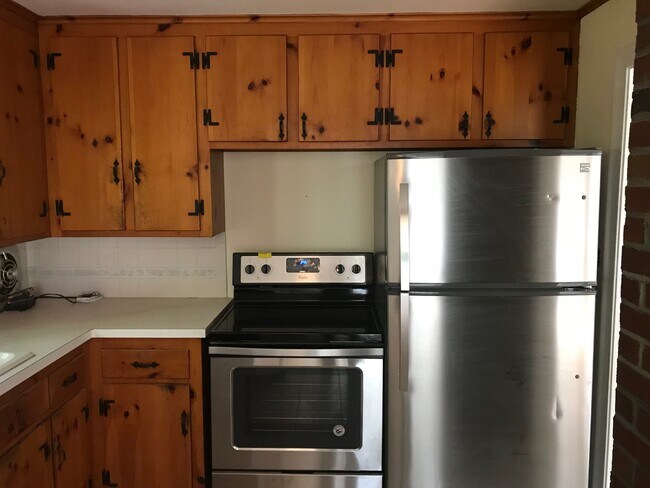 Photo - 36 College Rd