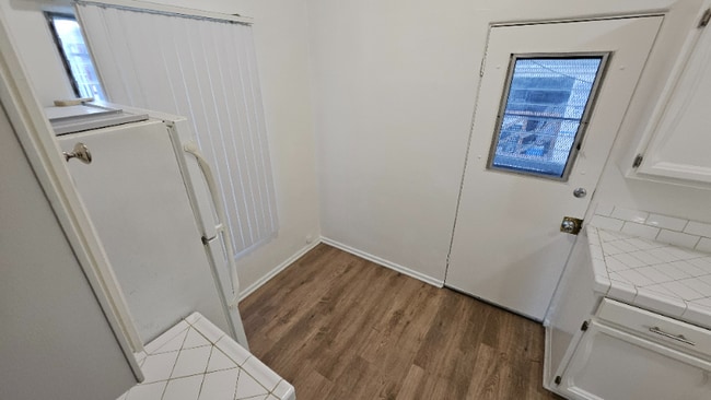 Photo - 519 N Gardner St Unit 521