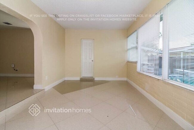 Photo - 5660 W 9th Ct