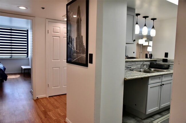 Photo - 3525 Sage Rd Unidad 701