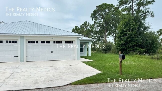 Photo - 4167 Hammock Rd