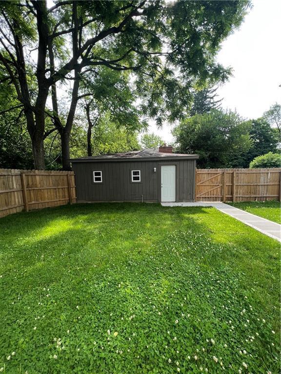 Photo - 3901 Clarendon Rd