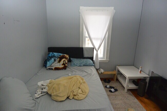 10 Brackett St Unit 2