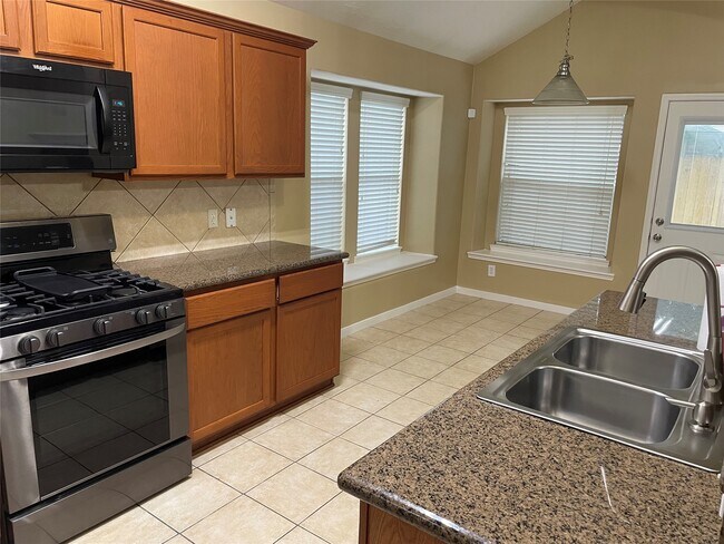 Photo - 19530 Village Of Bridgestone Ln