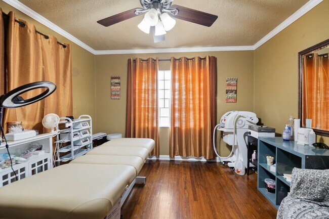Photo - 811 Heights Blvd Unit 3