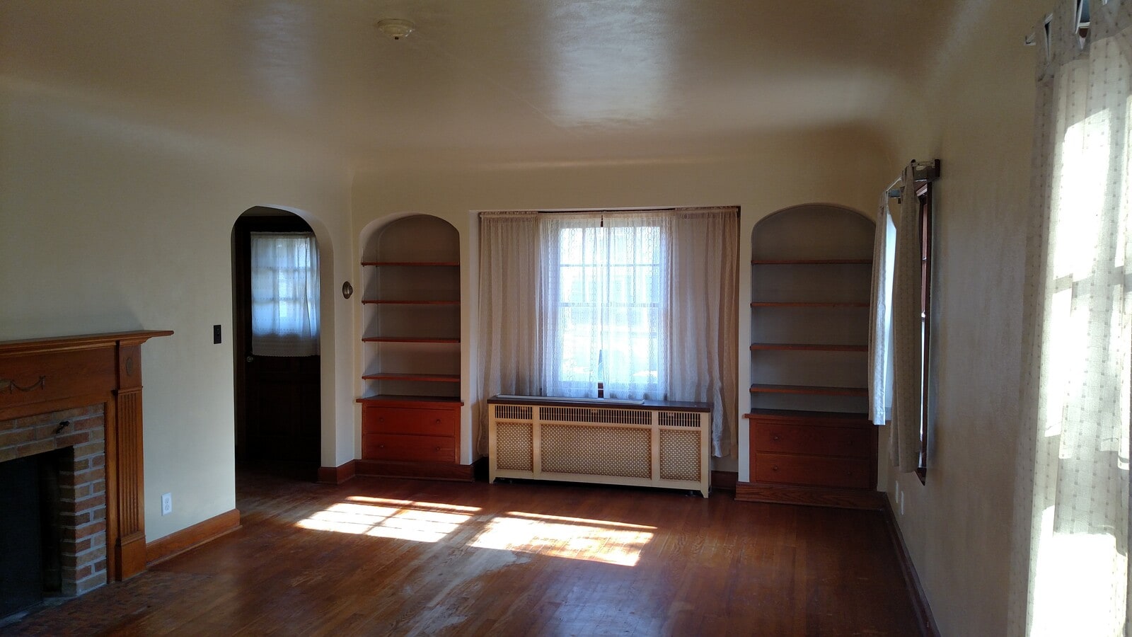 Photo - 1327 S Alicia Dr