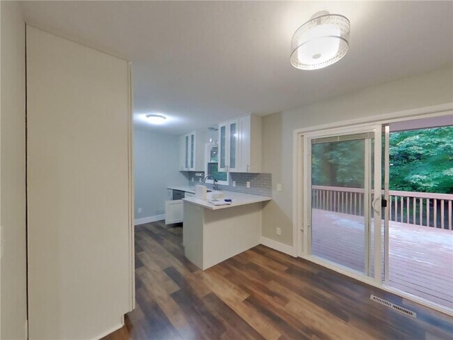 Photo - 4300 Decatur Ave N