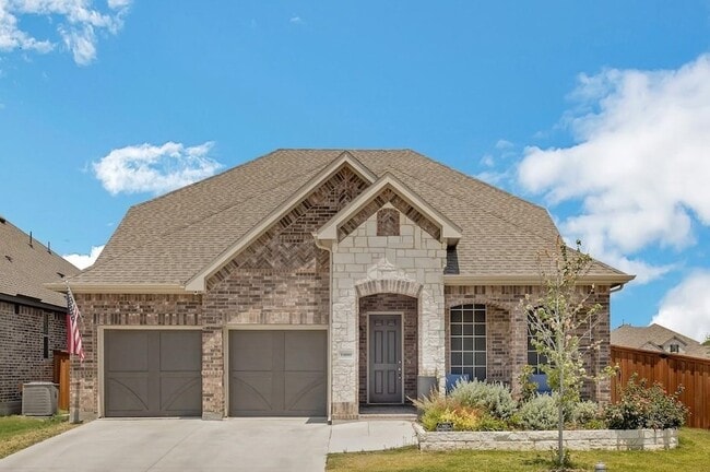 Building Photo - 14800 Belclaire Ave