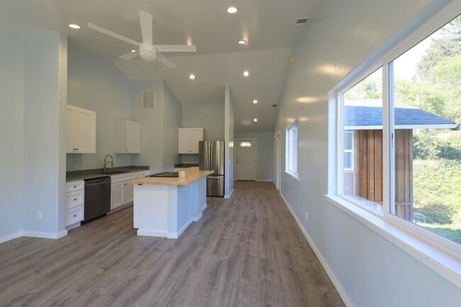 Building Photo - 287/247 Unit 287 Rental