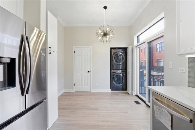 Photo - 839 W 14th Pl Unit 1