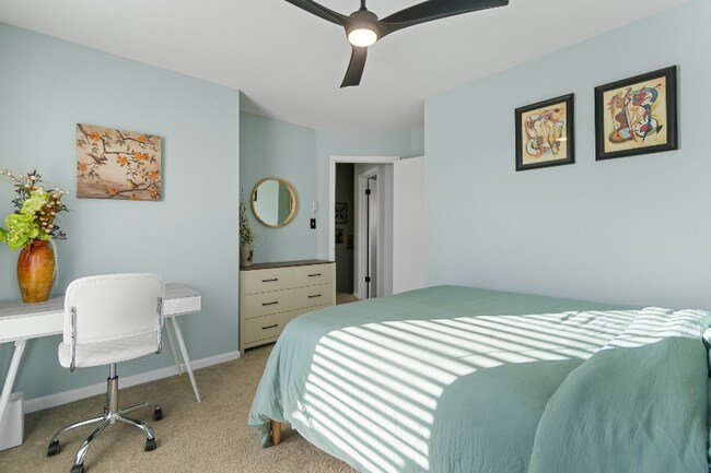 Photo - 4726 Hollis Rd