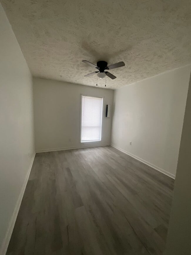 Photo - 1434 Tangora Ln