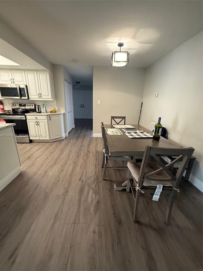 Photo - 10403 NW 80th Ct