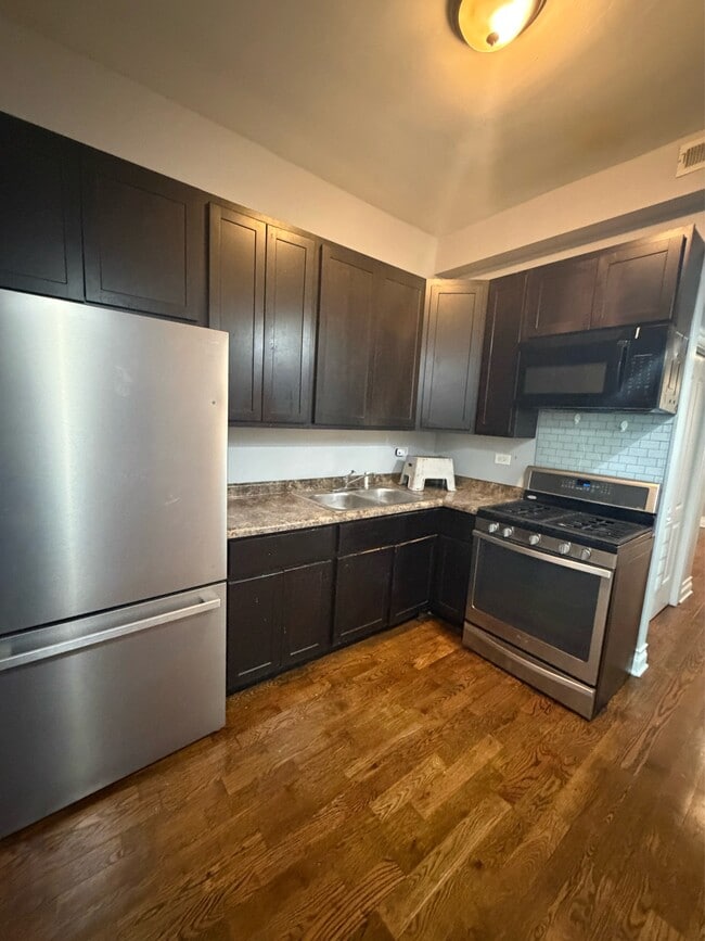Photo - 6926 S Parnell Ave Unit 1