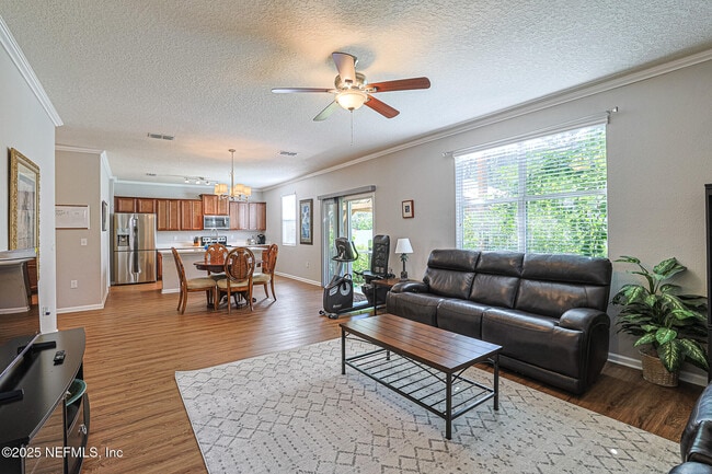 Photo - 2408 Bonnie Lakes Dr