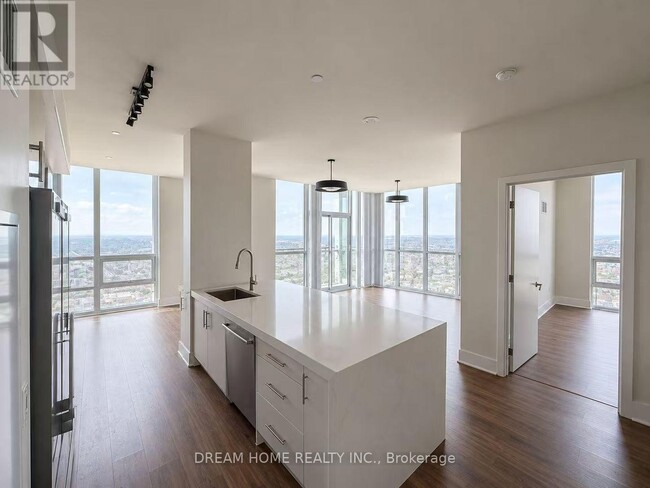 Photo - 3975 Grand Park Dr Unit 4804