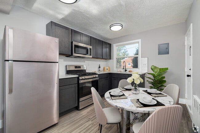 Photo - Pleasant Harbor Apartments