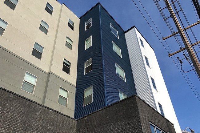 Photo - CollegePlace Provo