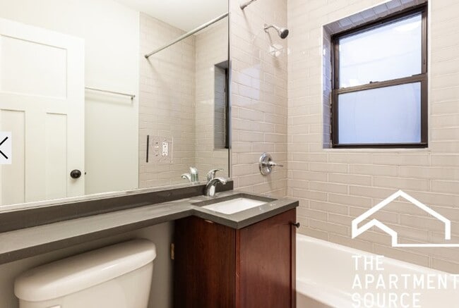 Photo - 2908 N Mildred Ave Unit R1