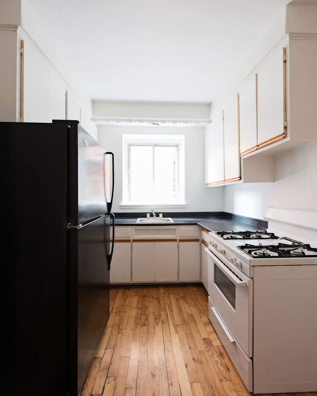 Photo - 4390 Grand Blvd. Unit 406