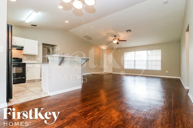 Photo - 18421 Columbine Rd