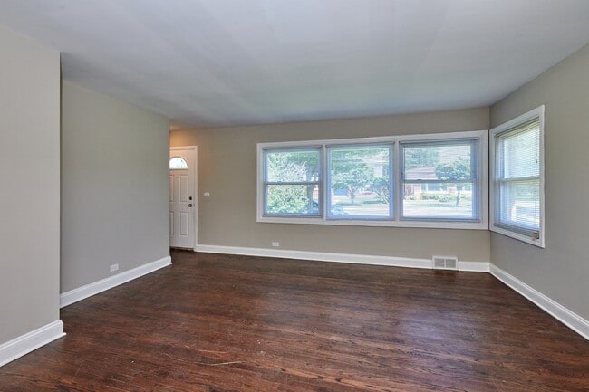 Photo - 7810 E Prairie Rd