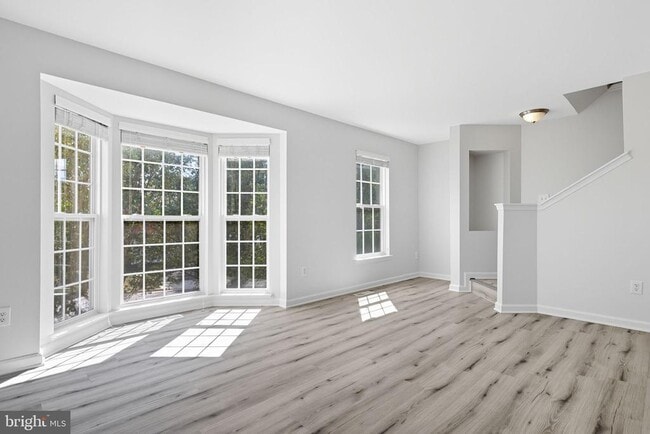 Building Photo - 43742 Tolamac Dr Rental