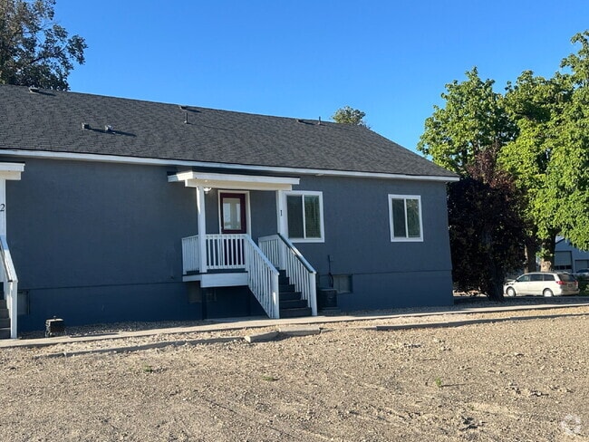 Building Photo - 411 N 7th St Rental