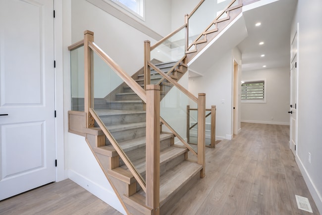 Photo - 36701 Carl Creek Cres