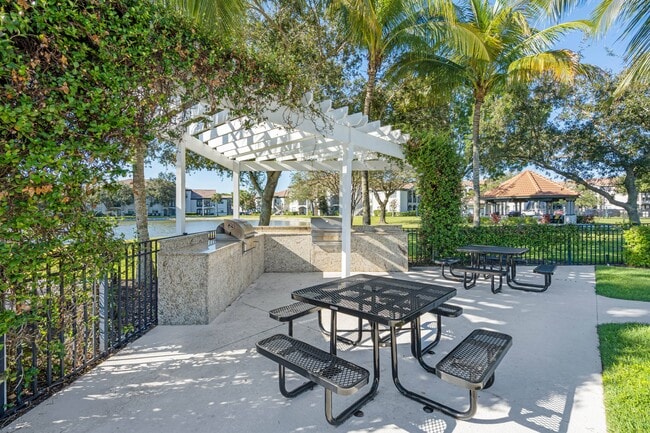 Community Grill and Outdoor Dining Area