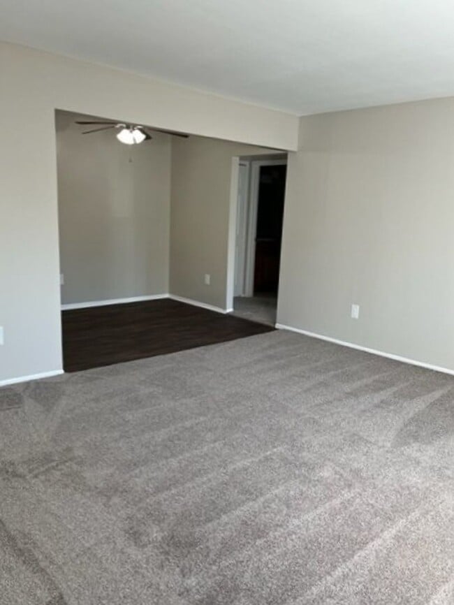 Photo - Charming 1 Bedroom/1 Bath near Downtown Rochester! Unit 847-202