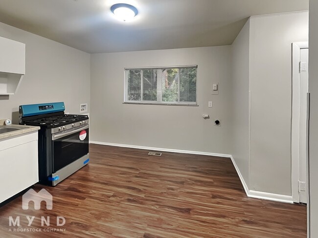 Photo - 8524 Georgiana Ln