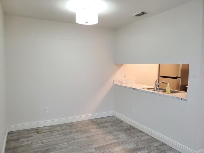 3107 W Horatio St Unit B22