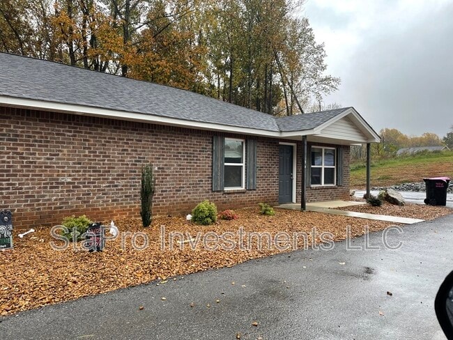 Photo - 69 McMurtry Rd Unit 3B