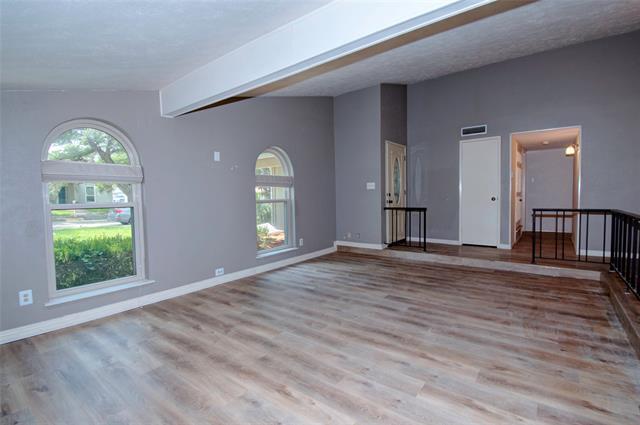 Photo - 3201 Christie Cir