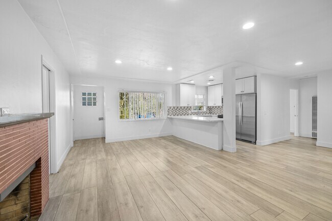 Photo - 6306 Connie Dr